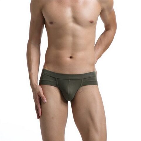 torso masculino guapo